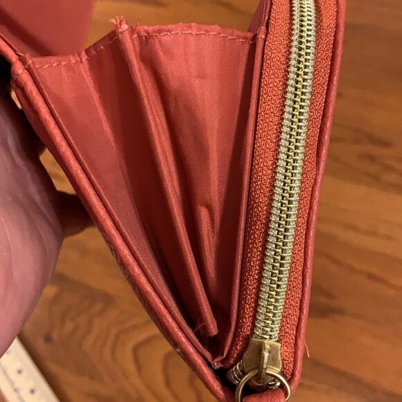 Crossbody wallet  - Picture 8 of 9